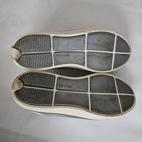 Stuart Weitzman Women's White Silver Slip-On Sneaker Size 6M - Picture 10 of 12